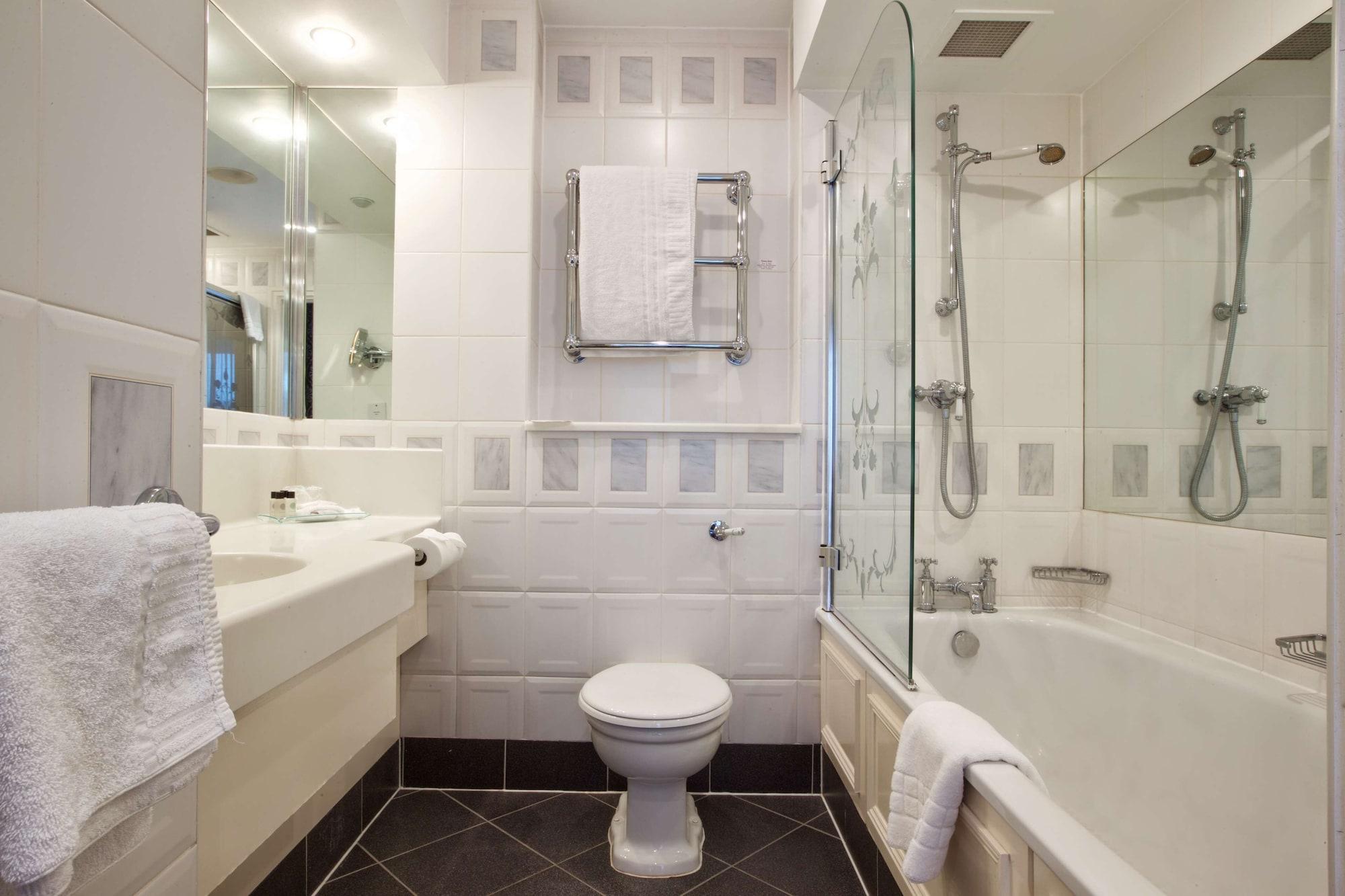 Mickleover Hotel, Bw Signature Collection Hotel 4*